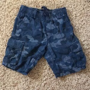 Gymboree camo shorts